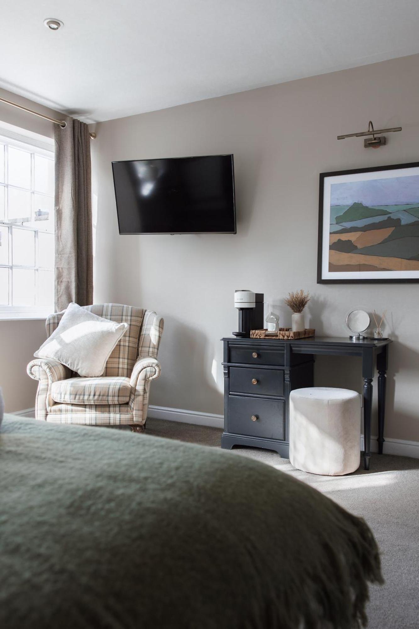 The Raven Hotel At Much Wenlock By Purestay 外观 照片
