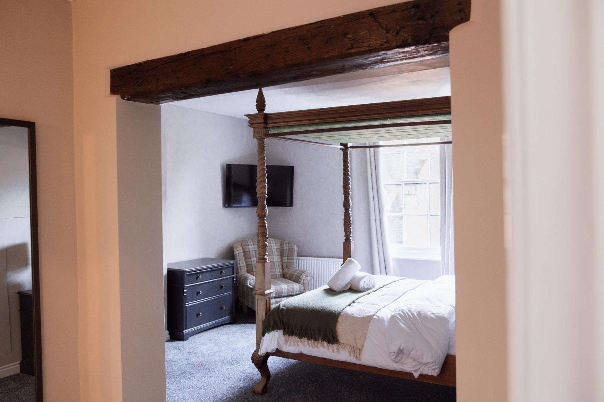 The Raven Hotel At Much Wenlock By Purestay 外观 照片